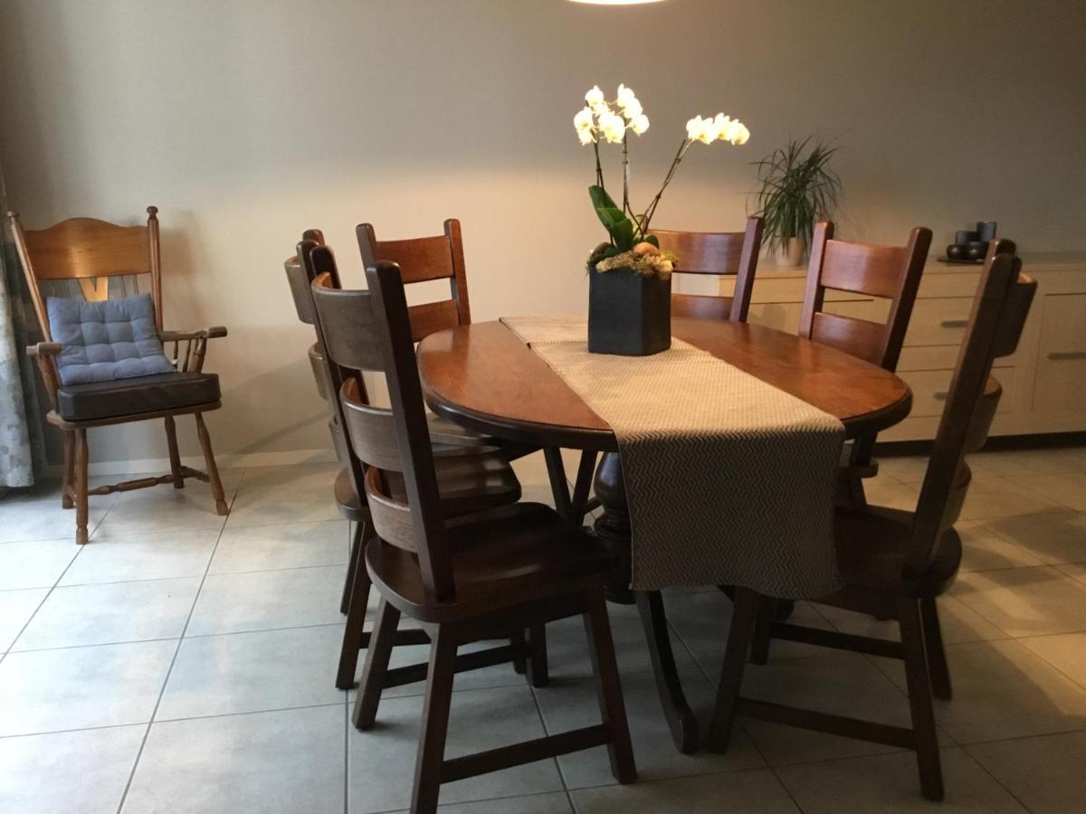 B&B Op 'T Eikenschoor Soerendonk Bagian luar foto